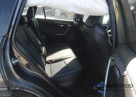 2021 Toyota Rav4 Hybrid Xse z USA, uszkodzony, nr VIN 2T3E6RFV2MW015404